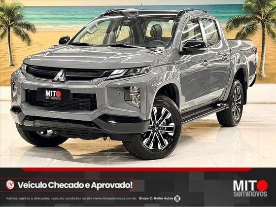 MITSUBISHI L200 TRITON 2.4 16V TURBO DIESEL SPORT HPE-S URBAN CD 4P 4X4 AUTOMÁTICO MITSUBISHI L200 TRITON 2.4 16V TURBO DIESEL SPORT HPE-S URBAN CD 4P 4X4 AUTOMÁTICO